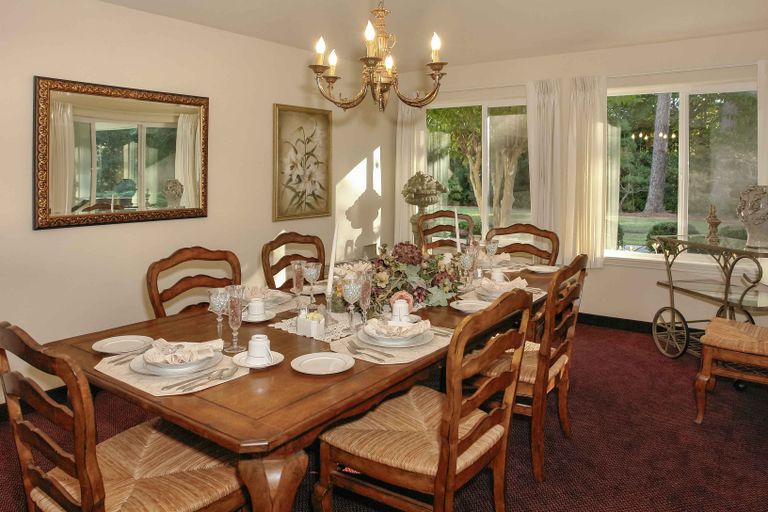 The Woods At Holly Tree Gracious Retirement Living (UPDATED) Get